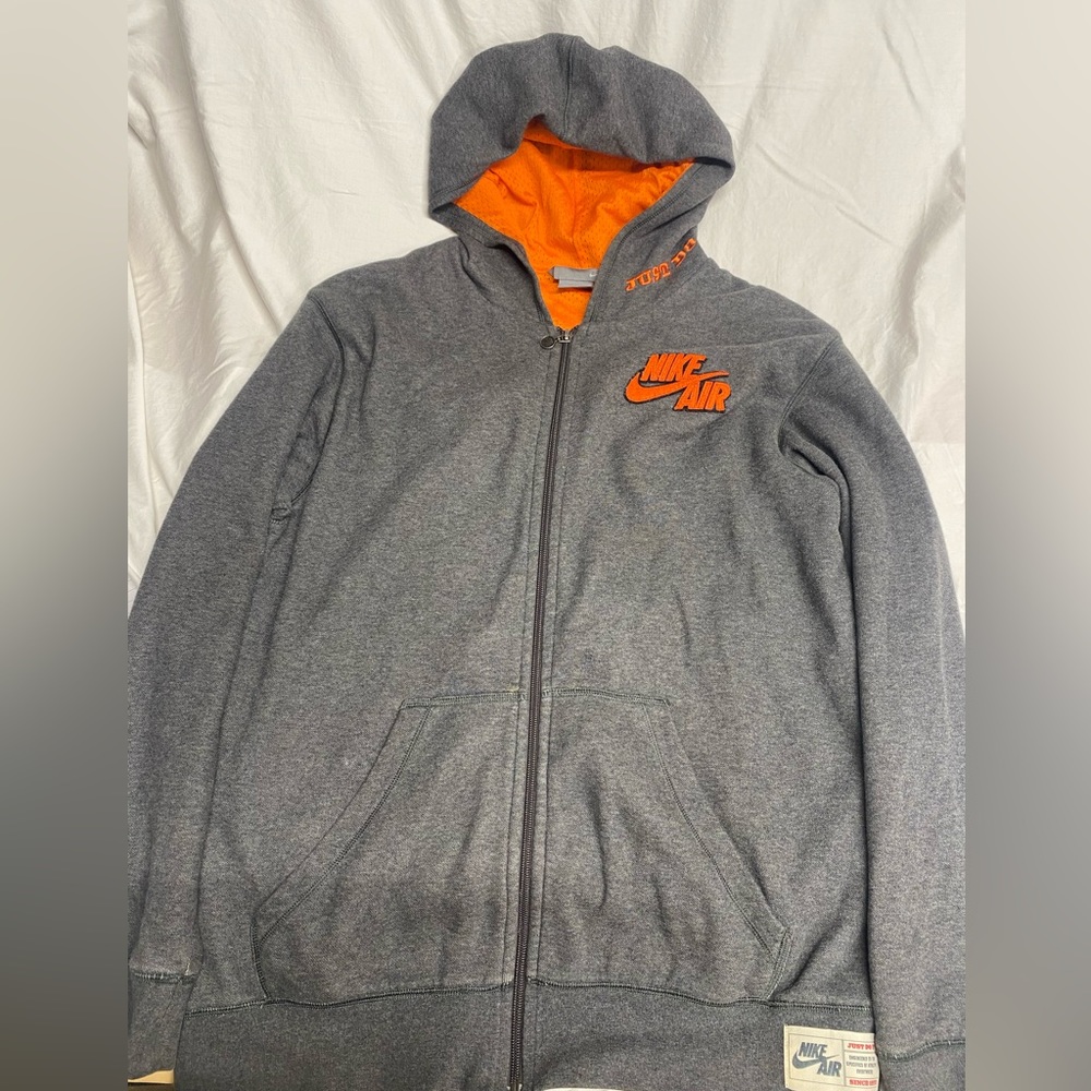 NIKE ZIP UP HOODIE